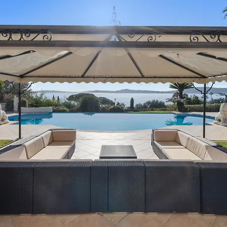 Luxury Seafront With Heated Infinity Pool Grimaud