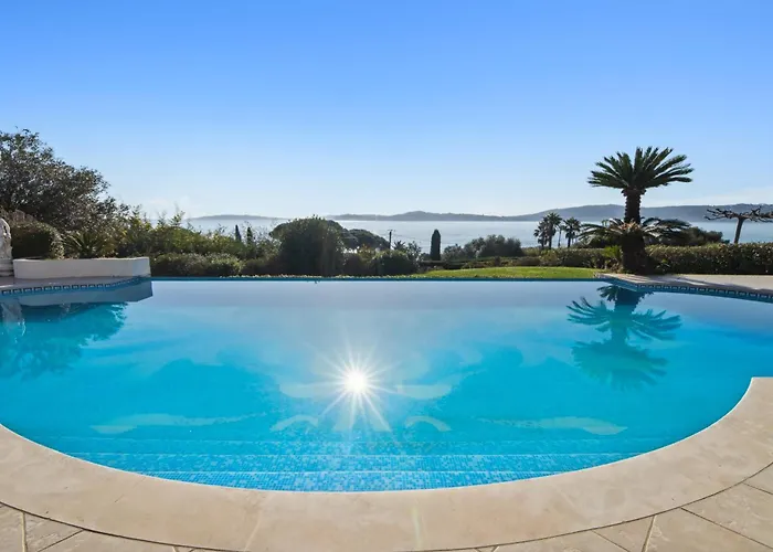 Luxury Seafront With Heated Infinity Pool *