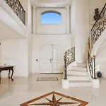 Luxury Seafront With Heated Infinity Pool Grimaud