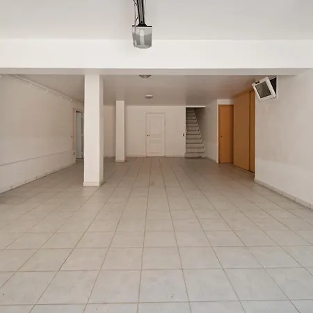 Luxury Seafront With Heated Infinity Pool *