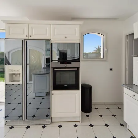 Luxury Seafront With Heated Infinity Pool * Grimaud