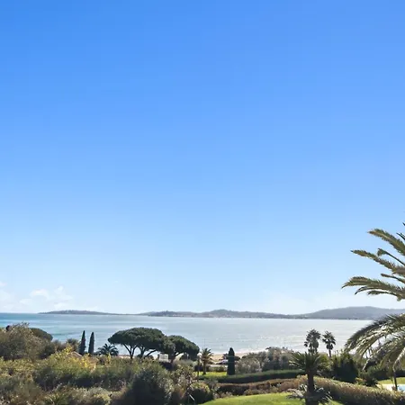 Luxury Seafront With Heated Infinity Pool Βίλα *