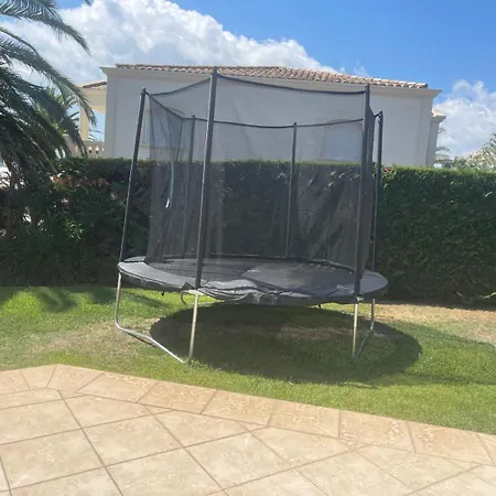 Luxury Seafront Villa With Heated Infinity Pool 빌라 *