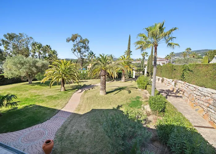 Luxury Seafront With Heated Infinity Pool Villa Grimaud