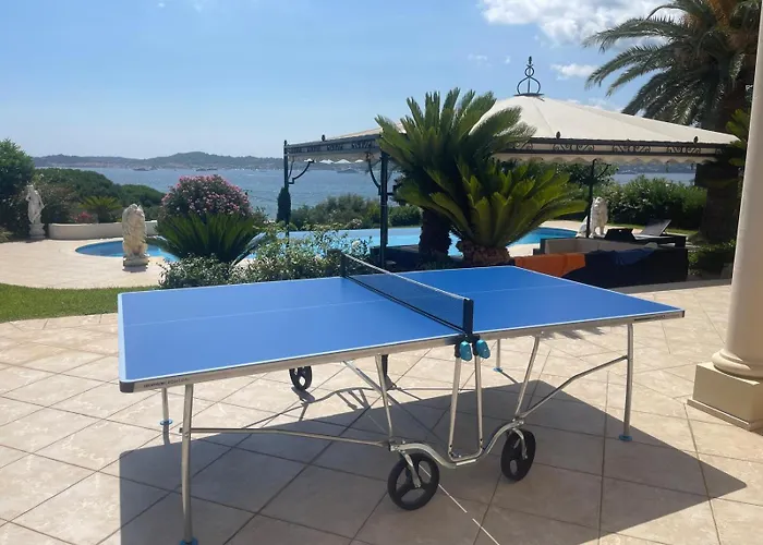 Luxury Seafront With Heated Infinity Pool Villa Grimaud