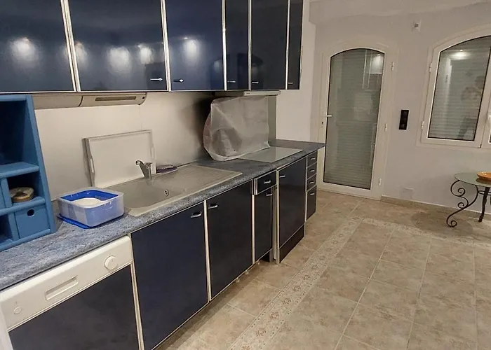 Luxury Seafront With Heated Infinity Pool Villa Grimaud